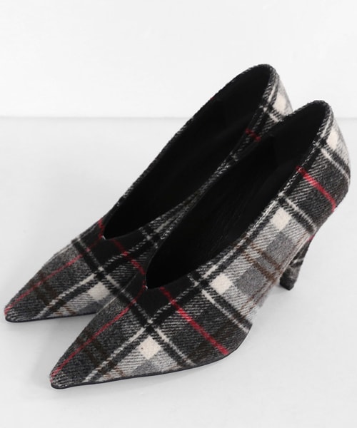 DHOLIC(ディーホリック)の「ポインテッドトゥチェックパンプス(パンプス・レディース・ベージュ/イエロー/レッド/ブラック/ブルー・225/230/235/240/245/250)」の2枚目の写真