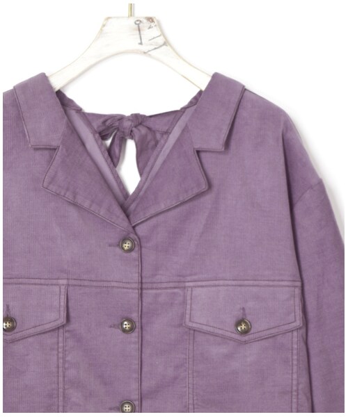 w closet(ダブルクローゼット)の「コーデュロイ後ろリボンBigシャツ(トップス・レディース・グレージュ/キャメル/パープル・FREE)」の8枚目の写真