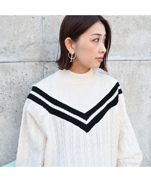 no brand（ノーブランド）の「[ RE-ARRIVAL ]VラインケーブルKNITPO（ニット/セーター・レディース・その他）」の6枚目の写真