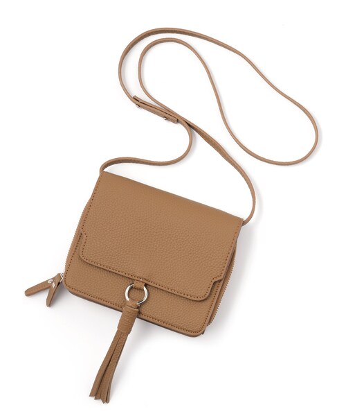 GRL（グレイル）の「タッセル付きスクエアショルダーバッグ（ショルダーバッグ・レディース・ブラック/キャメル/モカ・F）」の3枚目の写真