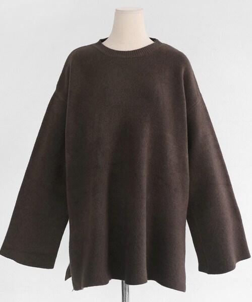 DHOLIC（ディーホリック）の「ワイドスリーブスリットニット（ニット/セーター・レディース・ホワイト/ピンク/ブラウン/グリーン/パープル・FREE）」の2枚目の写真