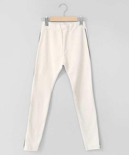 DHOLIC（ディーホリック）の「サイドパイピングレギンス（レギンス/スパッツ・レディース・グレー/ブラック/ホワイト/その他・FREE）」の2枚目の写真