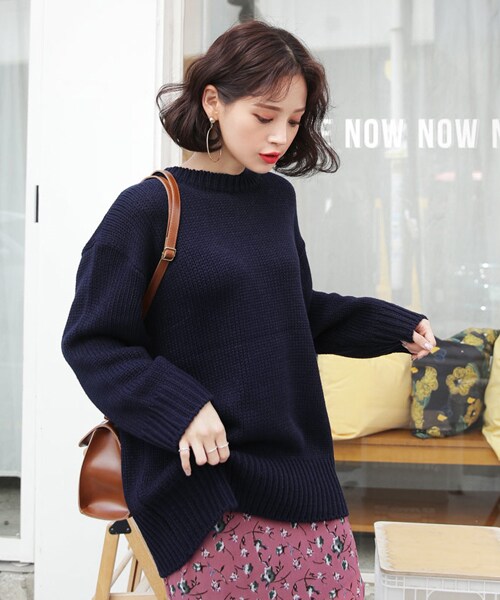 DHOLIC（ディーホリック）の「リブヘムオーバーサイズニット（ニット/セーター・レディース・ブラウン/ブルー/グリーン/ベージュ・FREE）」の4枚目の写真