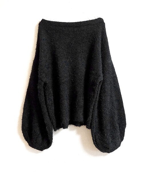 Tiffee SELECT（ティフィーセレクト）の「ボートネックバルーン袖シャギーニットセーター（ニット/セーター・レディース・ブラック/ホワイト・M）」の8枚目の写真