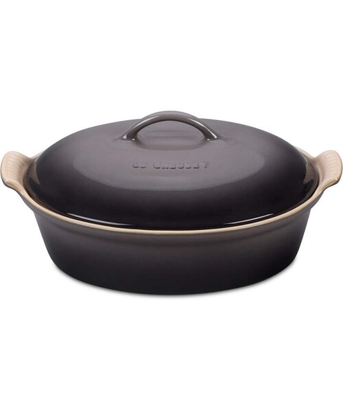 Le Creuset（ルクルーゼ）の「Le Creuset Stoneware 2.5 Qt. Covered Oval Casserole