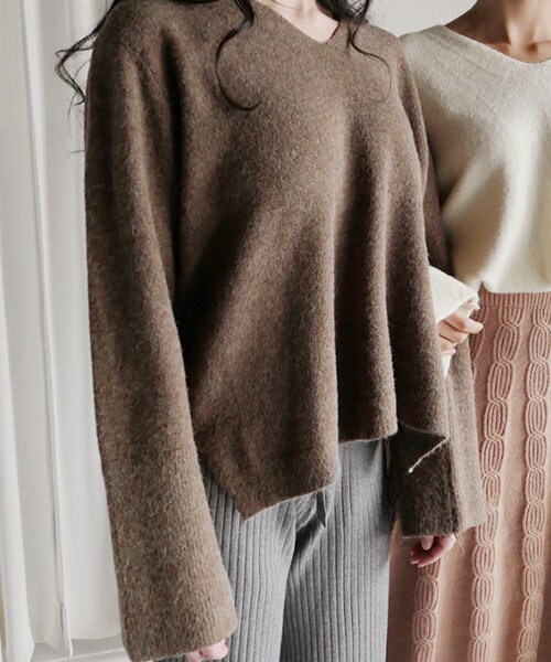 DHOLIC（ディーホリック）の「ウール混ワイドスリーブVネックニット（ニット/セーター・レディース・ピンク/ブラウン/グリーン/ホワイト・FREE）」の3枚目の写真