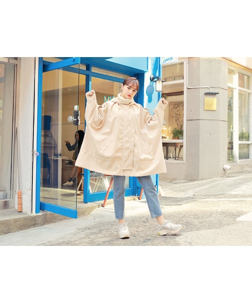 HOTPING（ホッピン）の「オーバーフィットミリタリージャケット（ミリタリージャケット・レディース・ブラック/ベージュ・フリーサイズ(XS-XXXL)）」の2枚目の写真