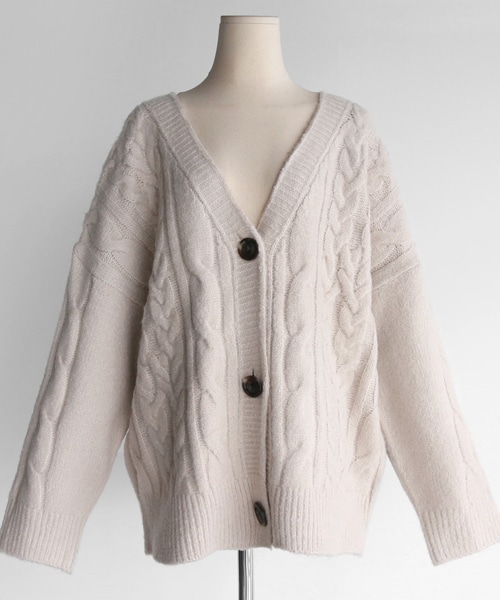 DHOLIC（ディーホリック）の「ケーブルニットカーディガン（カーディガン/ボレロ・レディース・グレー/ブラウン/ホワイト/レッド・FREE）」の2枚目の写真