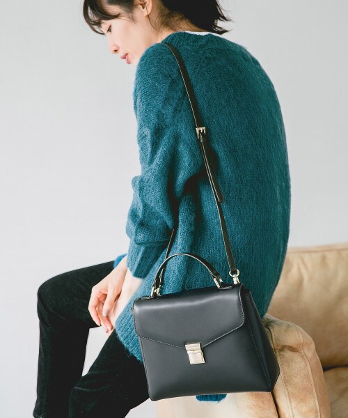 A part by（アパートバイ）の「レザーフラップショルダー（）」 - WEAR