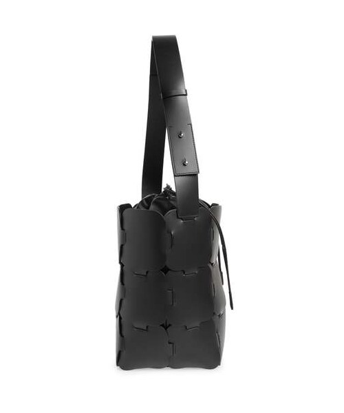 Paco Rabanne(パコラバンヌ)の「paco rabanne Element Medium Leather Hobo Bag(バックパック/リュック・レディース・Black・One Size)」の5枚目の写真