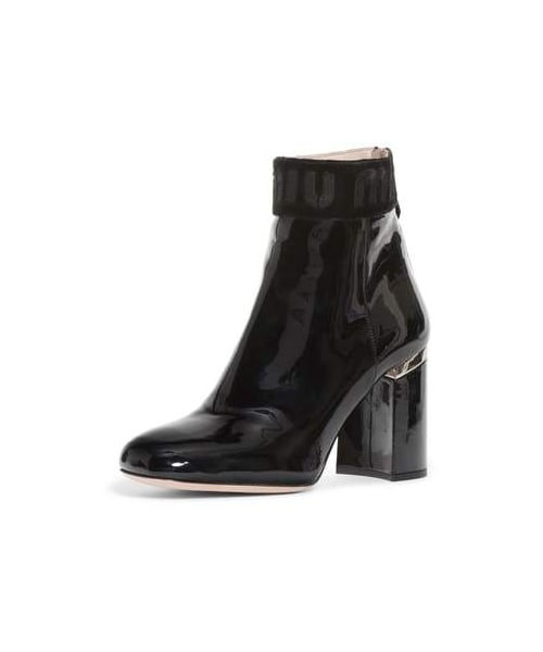 miu miu パテント ブーティ 38.5 miu miu パテント ブーティ 38.5