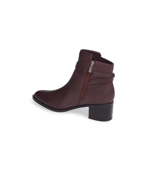 Clarks（クラークス）の「Clarks(R) Poise Freya Bootie（ブーツ・レディース・Black/Red・5.5 M/6 M/7 M/5 M/6.5 M/7.5 M/8.5 M/10 M/8 M/9 M/9.5 M）」の5枚目の写真