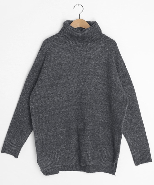 DHOLIC（ディーホリック）の「ビッグシルエットタートルネック二ット（ニット/セーター・レディース・ピンク/ブラック/グレー/ベージュ・FREE）」の3枚目の写真