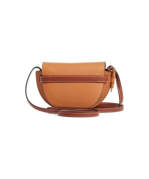 LOEWE(ロエベ)の「LOEWE Small Gate Leather Crossbody Bag(ショルダーバッグ・レディース・Brown・One Size)」の5枚目の写真