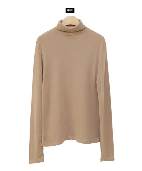 Dailyabout（デイリーアバウト）の「タートルネック無地Tシャツ（Tシャツ/カットソー・レディース・ブラック/ホワイト/ベージュ/ブラウン/ブルー/レッド・FREE）」の4枚目の写真