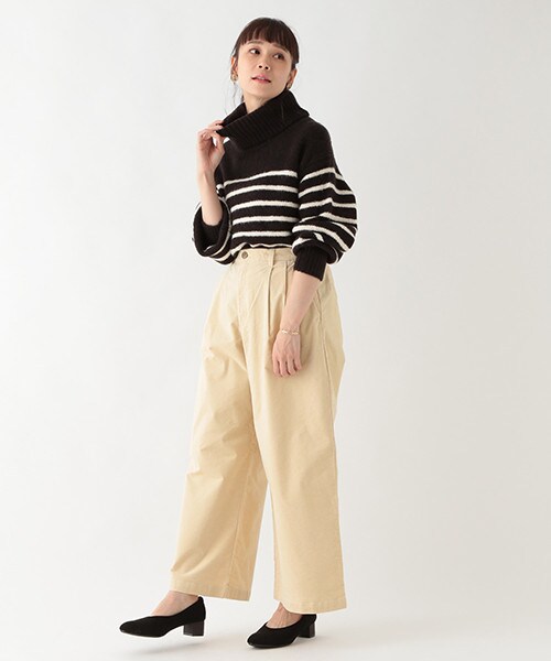 studio CLIP（スタディオクリップ）の「綾コールワイドストレートパンツ（パンツ・チャコール/アイボリー/ベージュ/ブルー）」の6枚目の写真