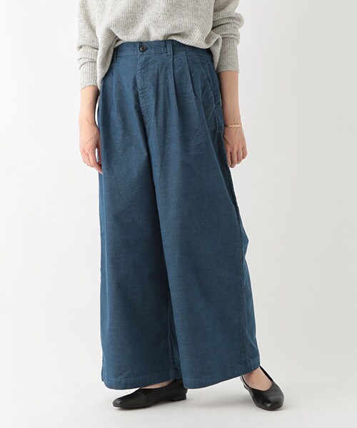 studio CLIP（スタディオクリップ）の「綾コールワイドストレートパンツ（パンツ・チャコール/アイボリー/ベージュ/ブルー）」の4枚目の写真