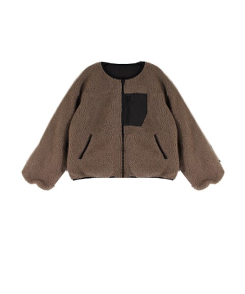 STYLEBLOCK（スタイルブロック）の「ボア×高密度タフタリバーシブルブルゾン（ノーカラージャケット・レディース・アイボリー/ベージュ/ブラウン系/ブラック・M）」の4枚目の写真