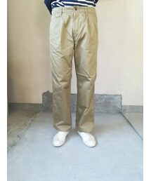 早い者勝ち❗️新品❗️BARNS OUTFITTERS チノパン L ベージュ BARNS OUTFITTERS（バーンズアウトフィッターズ）の「BARNS