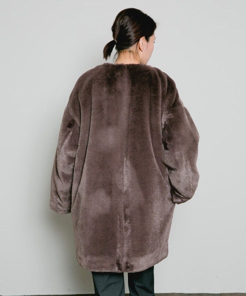 Curensology（カレンソロジー）の「エコファーノーカラーコート