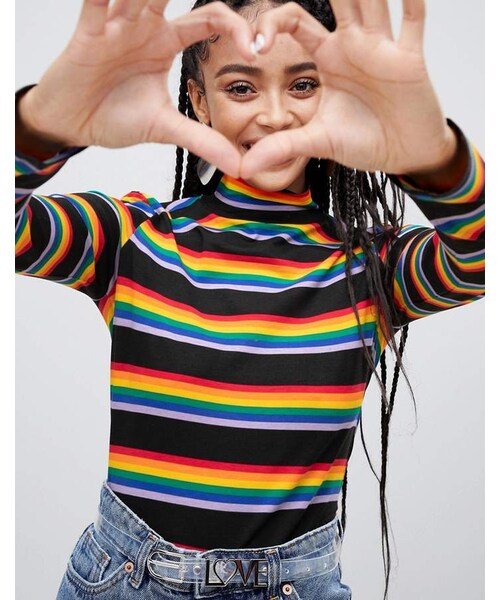 MONKI（モンキ）の「Monki high neck ribbed top in multi stripe（トップス・レディース・Multi・M/S/Us 0/XS/L）」の2枚目の写真