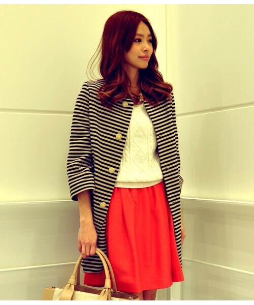 ROPE' PICNIC（ロペピクニック）の「【先行受注】リップルボーダー&無地配色ボタンノーカラーコート（コート・レディース・ネイビー/ネイビー系/ベージュ・38）」の4枚目の写真