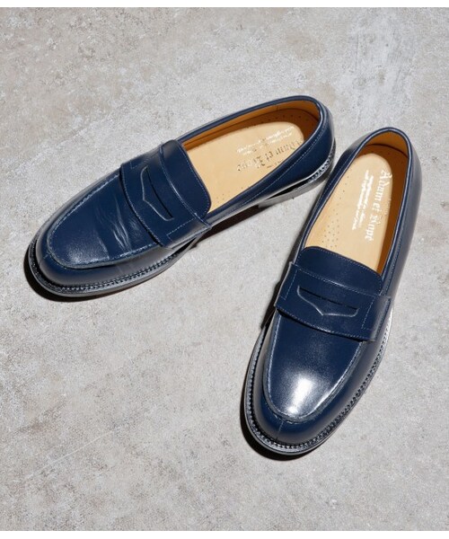ADAM ET ROPE'(アダムエロペ)の「【OCEANS6月号掲載】スムースレザー ペニーロファー(シューズ・メンズ・ブラック/ネイビー・41.0/43.0)」の2枚目の写真