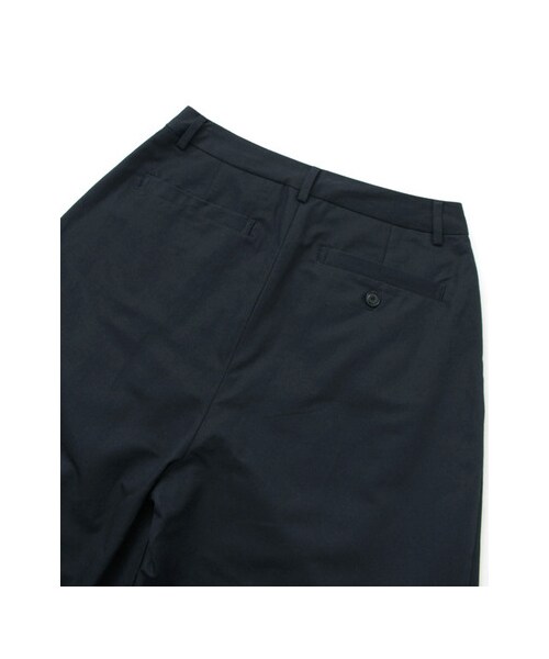 URBAN RESEARCH DOORS（アーバンリサーチドアーズ）の「タックワイドパンツ（パンツ・レディース・ネイビー/シロ・36/38）」の14枚目の写真