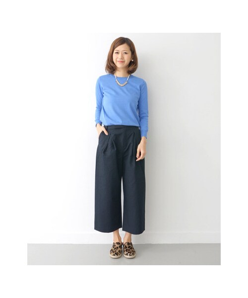 URBAN RESEARCH DOORS（アーバンリサーチドアーズ）の「タックワイドパンツ（パンツ・レディース・ネイビー/シロ・36/38）」の6枚目の写真