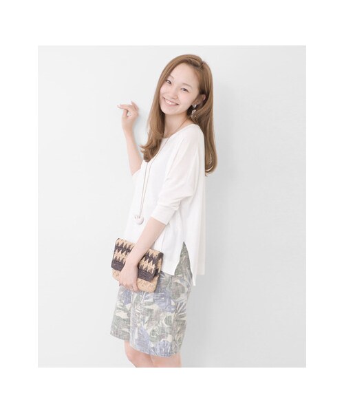 URBAN RESEARCH（アーバンリサーチ）の「ドルマンワイドニットプルオーバー（トップス・レディース・orange/pink/green/blue/navy/white・FREE）」の13枚目の写真