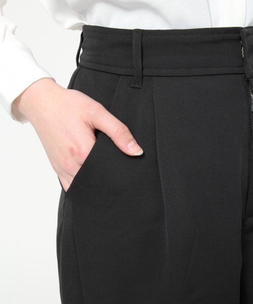 JEANASIS(ジーナシス)の「ハーフAラインキュロット(パンツ・レディース・オフホワイト/ブラック/ブルー・FREE)」の7枚目の写真