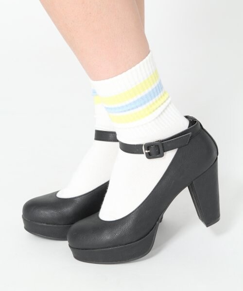 Heather(ヘザー)の「ヘザーSSカラーパンプス(シューズ・レディース・オフホワイト/ピンク/ブラック/ブルー・L(24.0~24.5)/M(23.0~23.5)/S(22.0~23.5))」の2枚目の写真