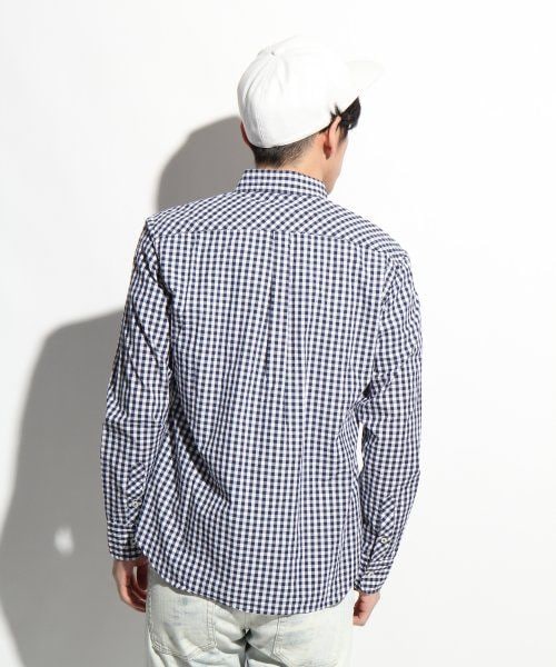 LOWRYS FARM(ローリーズファーム)の「ギンガムチェックシャツ(トップス・メンズ・ネイビー/レッド/ブラック/ブルー・L/M)」の6枚目の写真