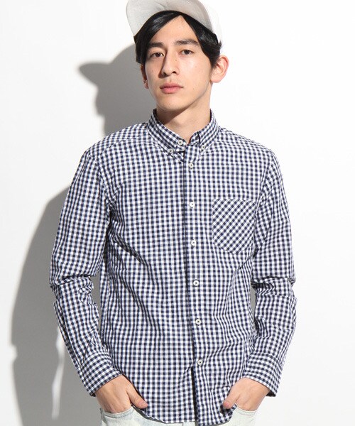 LOWRYS FARM(ローリーズファーム)の「ギンガムチェックシャツ(トップス・メンズ・ネイビー/レッド/ブラック/ブルー・L/M)」の3枚目の写真