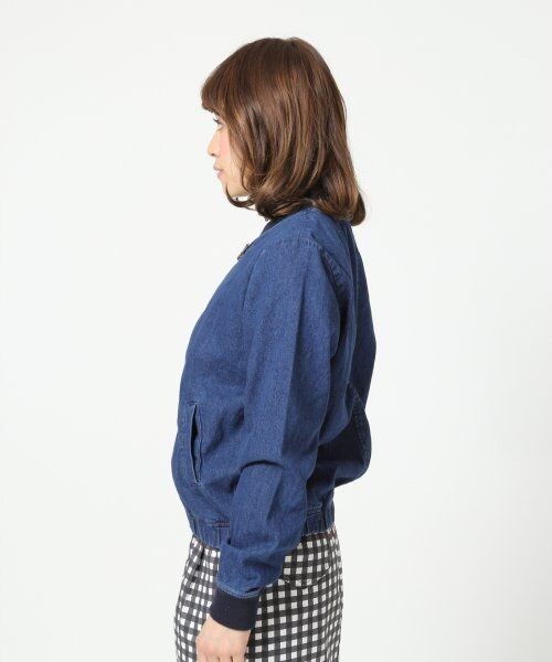 Heather(ヘザー)の「デニムブルゾン(ジャケット/アウター・レディース・ブルー/ホワイト/ケミカル・FREE)」の4枚目の写真