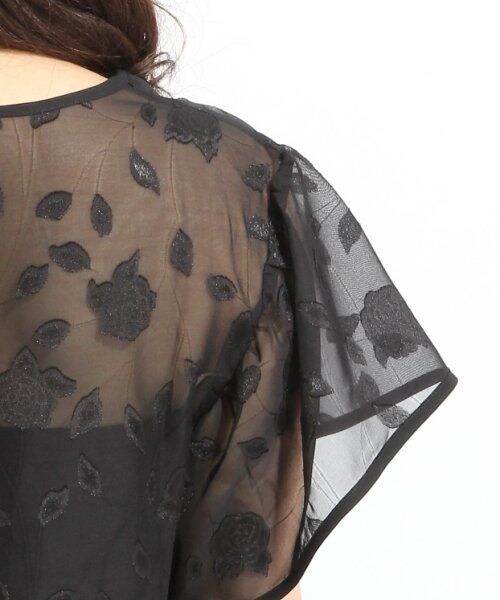 LOWRYS FARM(ローリーズファーム)の「カットドビーブラウスショートスリーブ(トップス・レディース・ブラック/オフ・L/M)」の9枚目の写真