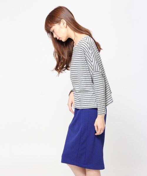 JEANASIS（ジーナシス）の「ボーダーワイドプルオーバー（トップス・レディース・ブラック系/グレー系・FREE）」の3枚目の写真