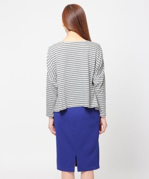 JEANASIS（ジーナシス）の「ボーダーワイドプルオーバー（トップス・レディース・ブラック系/グレー系・FREE）」の4枚目の写真