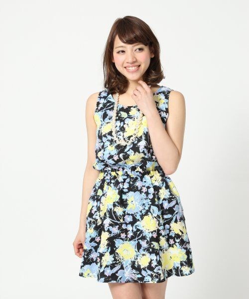 Heather（ヘザー）の「アートフラワーワンピース（ワンピース/ドレス・レディース・ブラック/ホワイト・Ｆ）」の2枚目の写真