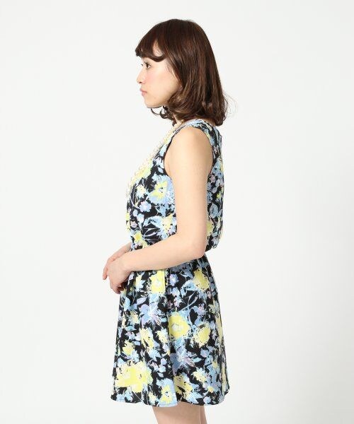 Heather（ヘザー）の「アートフラワーワンピース（ワンピース/ドレス・レディース・ブラック/ホワイト・Ｆ）」の3枚目の写真