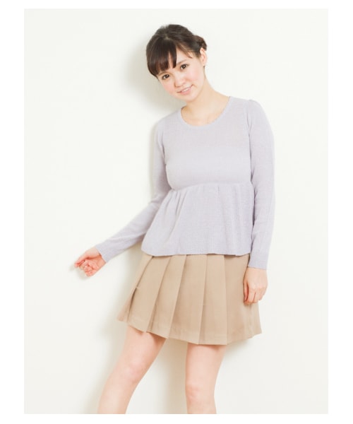 earth music&ecology（アースミュージックアンドエコロジー）の「バックリボンペプラムニットプルオーバー（ニット・セーター・レディース・ラベンダー/ネイビー/ライトイエロー/アイボリー・M/S）」の3枚目の写真