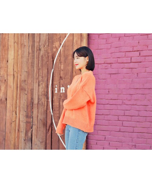 HOTPING(ホッピン)の「カラードロップショルダーニット(ニット/セーター・レディース・ピンク/オレンジ/イエローグリーン/ブラウン/ベージュ・1(フリーサイズ)/2(L-2XL))」の5枚目の写真