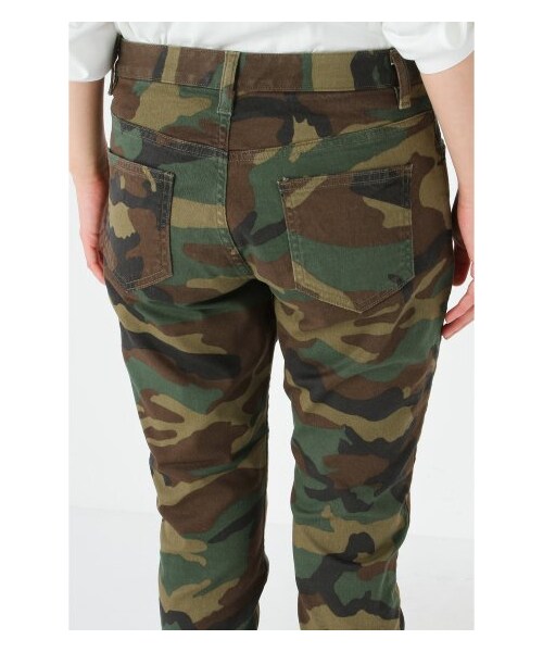 JOURNAL STANDARD（ジャーナルスタンダード）の「カモフラストレッチテーパードパンツ（クロップド・半端丈パンツ・レディース・カーキ/ベージュ・36/38/40）」の7枚目の写真