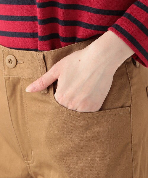 studio CLIP（スタディオクリップ）の「ストレッチサテン裏起毛スリムパンツ（パンツ・ブラック/ベージュ/ブルー）」の10枚目の写真