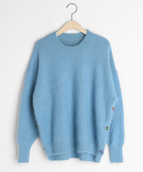 DHOLIC（ディーホリック）の「アンゴラ混サイドボタンニット（ニット/セーター・レディース・ホワイト/ブルー/オレンジ・FREE）」の2枚目の写真