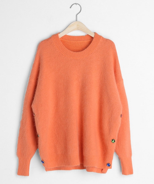 DHOLIC（ディーホリック）の「アンゴラ混サイドボタンニット（ニット/セーター・レディース・ホワイト/ブルー/オレンジ・FREE）」の3枚目の写真