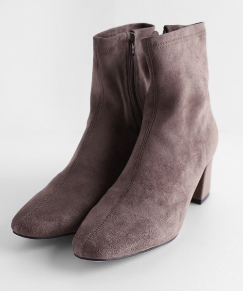 DHOLIC(ディーホリック)の「2TYPEステッチアンクルブーツ(ブーツ・レディース・ブラック/ホワイト/ブラウン/その他/レッド/ベージュ・225/230/235/240/245/250)」の5枚目の写真