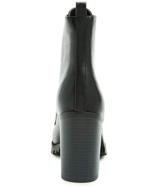 FOREVER 21（フォーエバー トゥエンティーワン）の「Forever 21 Faux Leather Ankle Boots（ブーツ・レディース・Red/Black/White・8/9/10/5.5/6/7/7.5）」の8枚目の写真