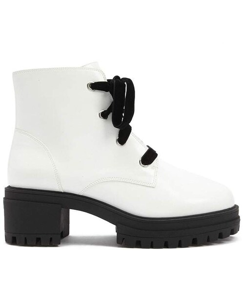 white forever 21 boots