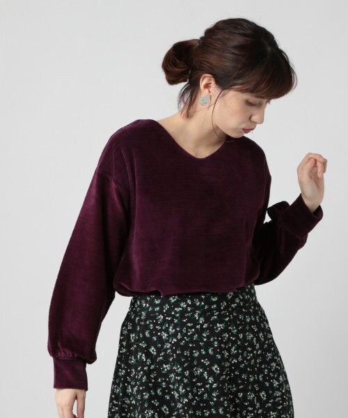 studio CLIP(スタディオクリップ)の「カットコールボーダーVネックプルオーバー(トップス・アイボリー×ホワイト/グレー/ボルドー/ブラウン)」の3枚目の写真